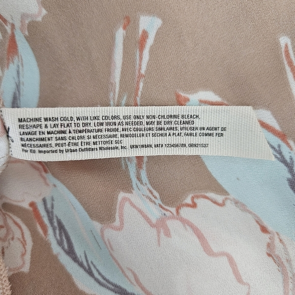 Intimately Free People Tank Top Beige Floral Sleeveless Keyhole Tie Back Large - Picture 9 of 10